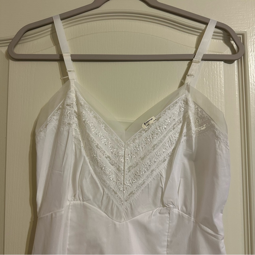 Vintage Penney’s Gaymode Slip size 34